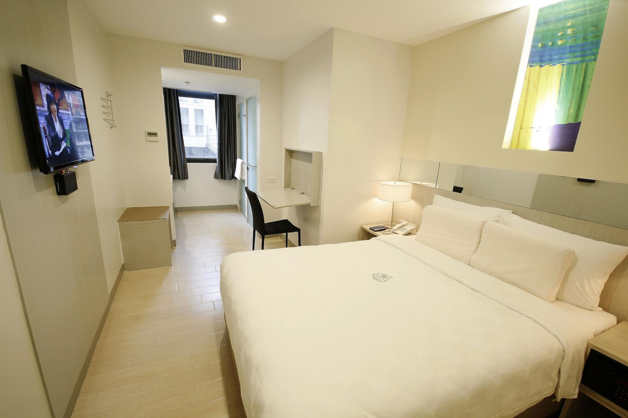 Go Hotels Ortigas Center Pasig City Zewnętrze zdjęcie