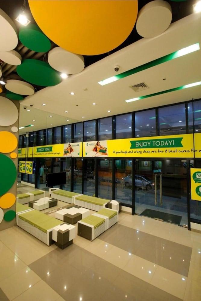 Go Hotels Ortigas Center Pasig City Zewnętrze zdjęcie