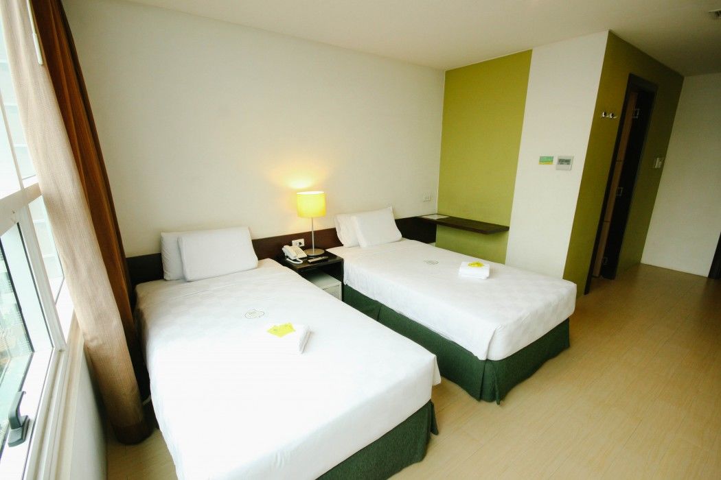 Go Hotels Ortigas Center Pasig City Zewnętrze zdjęcie