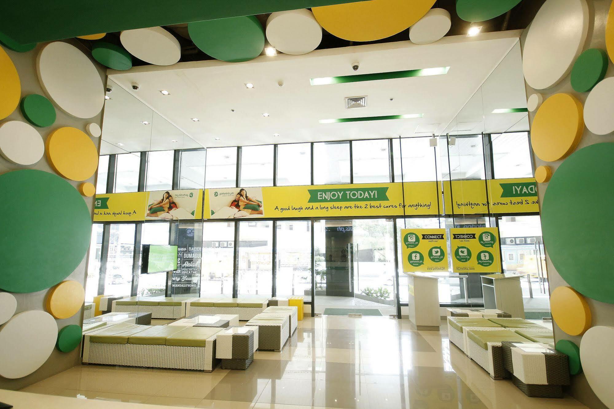 Go Hotels Ortigas Center Pasig City Zewnętrze zdjęcie