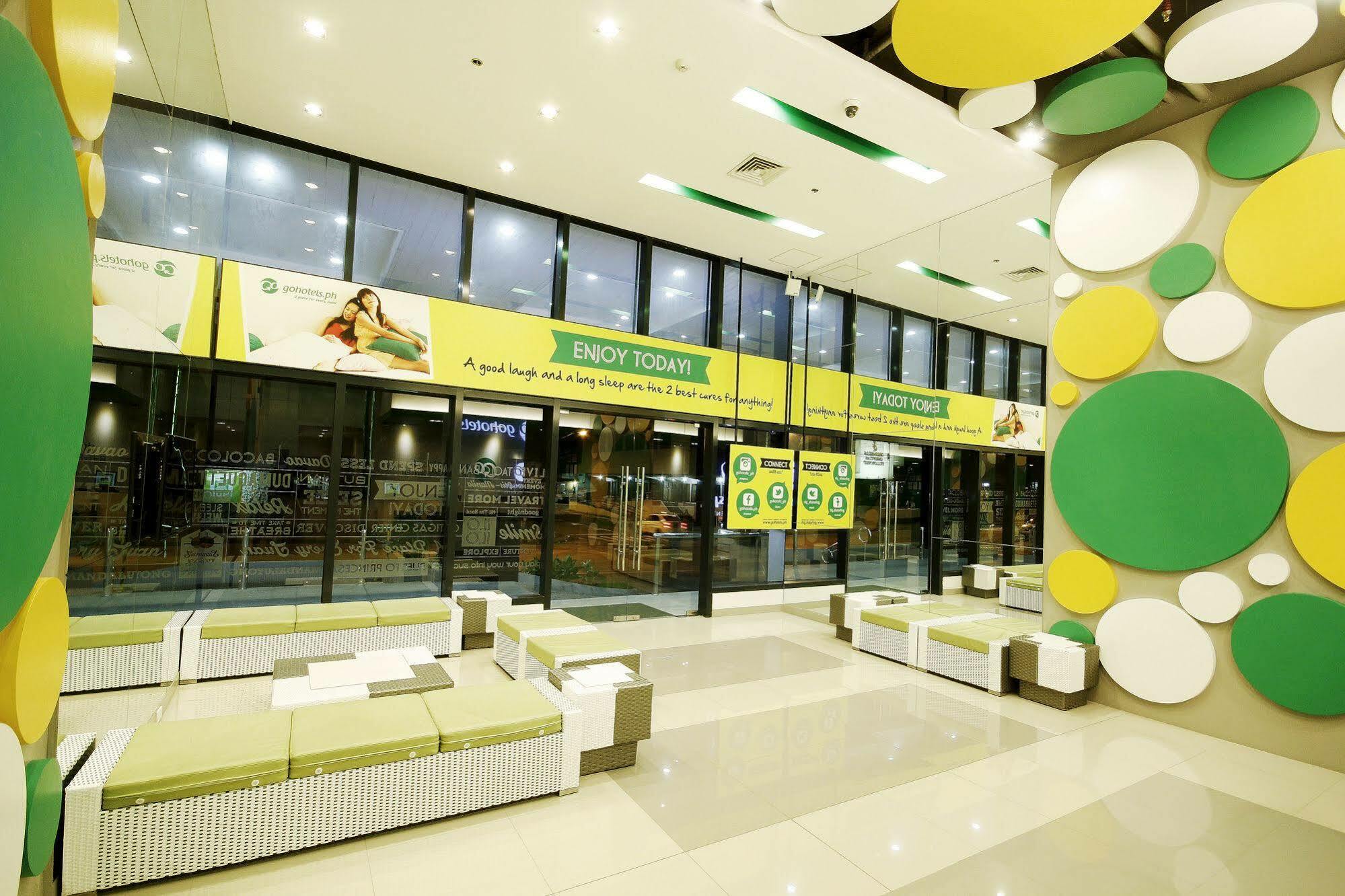 Go Hotels Ortigas Center Pasig City Zewnętrze zdjęcie